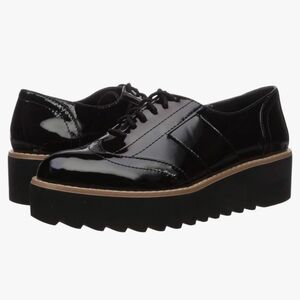 Oxford shoes